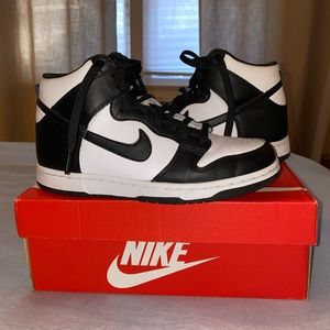 *SOLD* Nike - Dunk High Gs - Black White - Size 6.5Y / 6.5M / 8W Panda 🐼